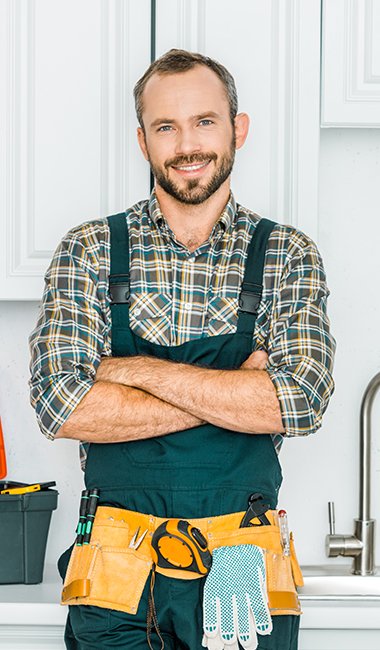 One of the expert technician at whirlpool service center uae